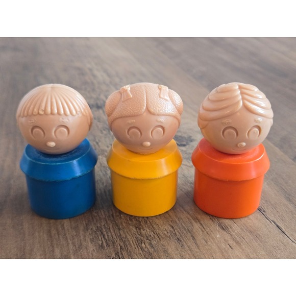 Tupperware Other - Vintage Tupperware Tuppertoys 1970s Plastic Figures Lot of 3- Man Woman Child